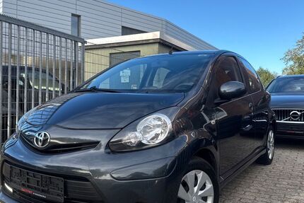 Toyota Aygo (X) 150.000 km 3.980 &euro; Pinneberg 25421