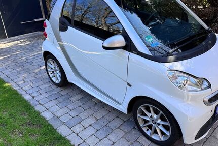 Smart ForTwo 76.300 km 6.900 &euro; Ratekau 23626