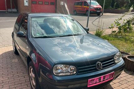 VW Golf 167.173 km 1.200 € Kreuzau 52372