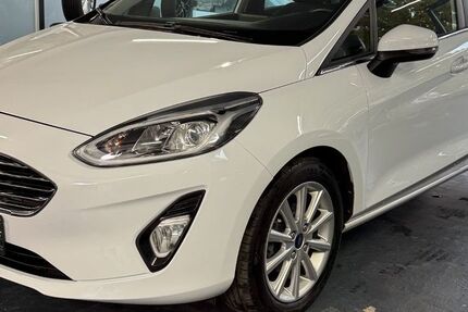 Ford Fiesta 97.940 km 10.000 &euro; Hamburg 22457