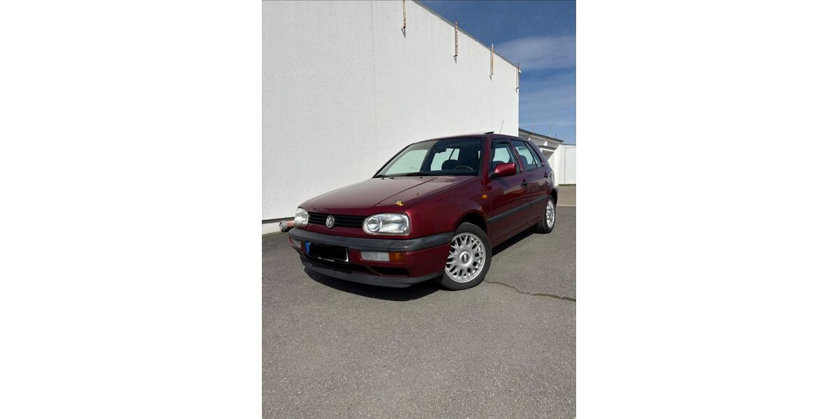 VW Golf 132.432 km 3.400 &euro; Springe 31832