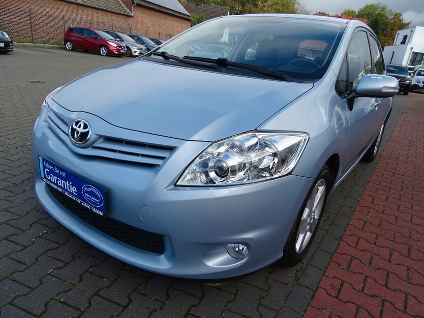 Toyota Auris 36.000 km 10.800 € Hamm 59073