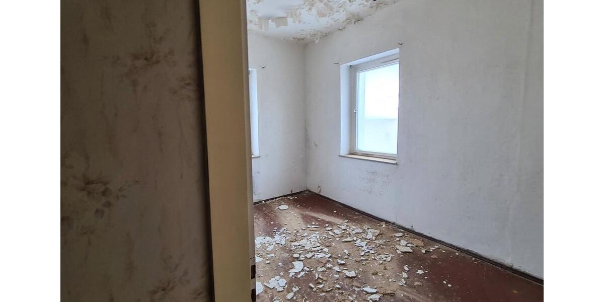 Mehrfamilienhaus, Wohnhaus - 140.000&euro; | Angebot:27096213