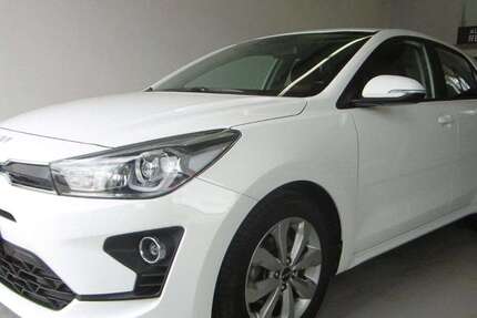 Kia Rio 108.000 km 11.555 € Talheim 74388
