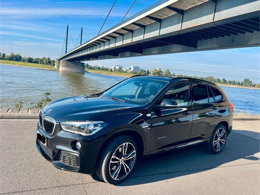 BMW X1 122.600 km 21.590 € Düsseldorf 40476
