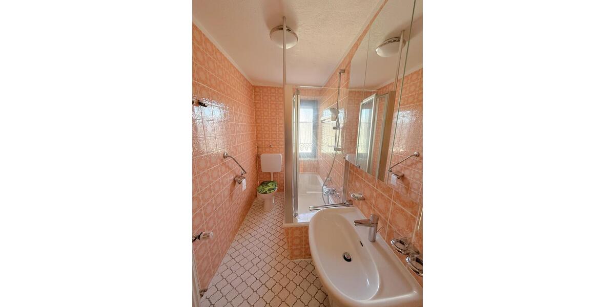 Etagenwohnung Laupheim - 4 Zimmer, 90 m&sup2;, 980&euro; | Angebot:26249340