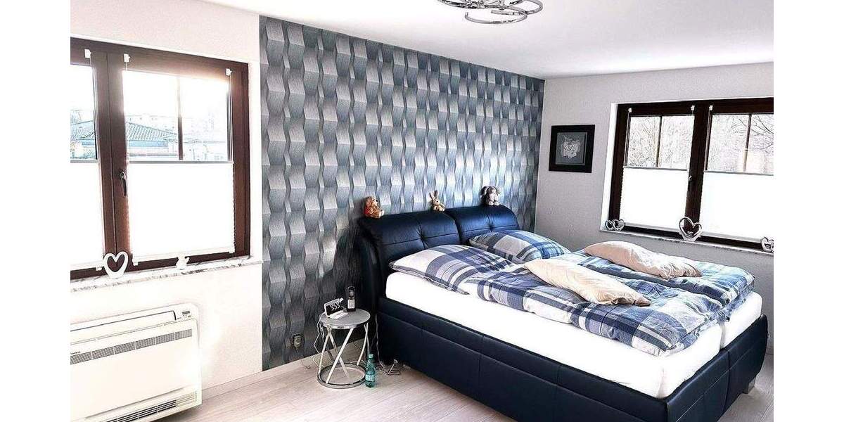 Elegantes 7 Zimmer Reihenendhaus in Rheinbach 170 qm WFL und 398 Grd. 7 zimmer