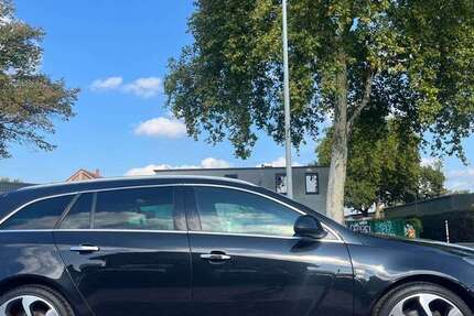 Opel Insignia 146.900 km 9.990 € Dinslaken 46539