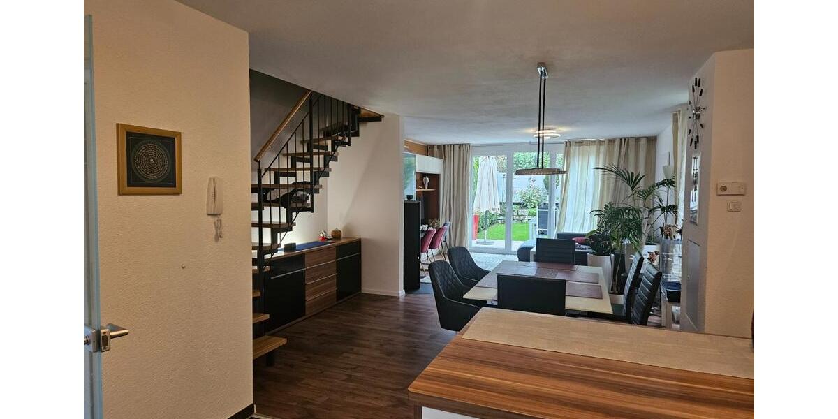 Doppelhaushälfte Reutlingen Reutlingen (Kernstadt) - 5.5 Zimmer, 136 m&sup2;, 739.000&euro; | Angebot:25590001