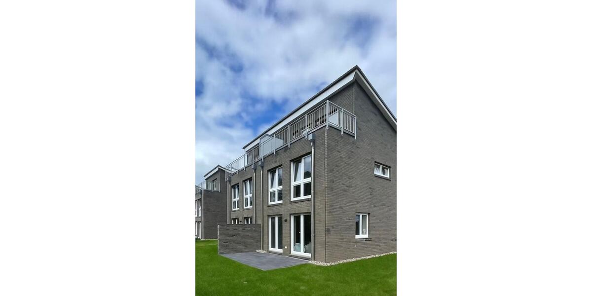 Neubau-Doppelhaushälfte mit Garten & Dachterrasse ab 01.02.26 4 zimmer