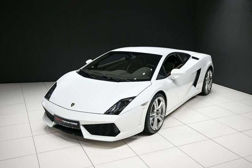 Lamborghini Gallardo 5.890 km 142.900 € Starnberg 82319