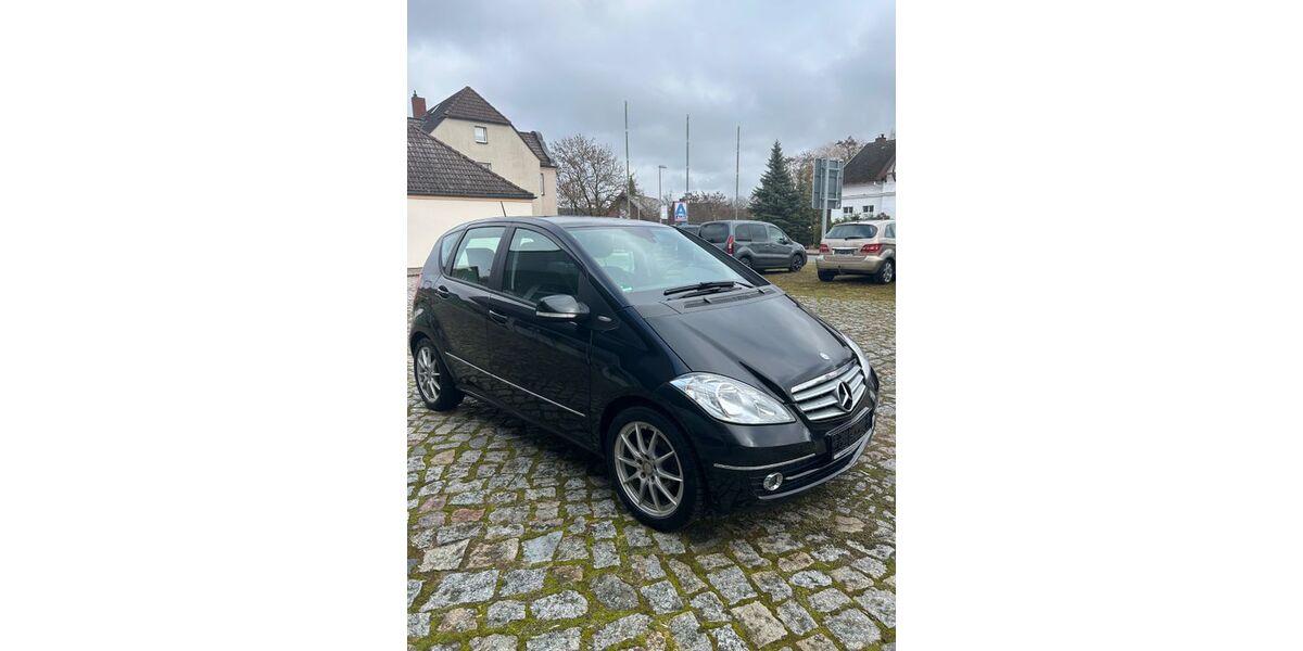 Mercedes-Benz A 160 102.763 km 6.799 &euro; Friedland 17098