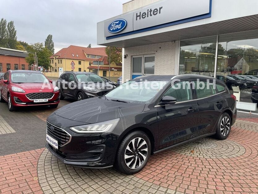 Ford Focus 29.195 km 17.950 € Osnabrück 49090