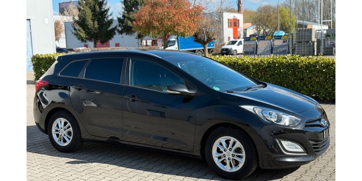 Hyundai i30 141.150 km 6.990 &euro; Alsdorf 52477