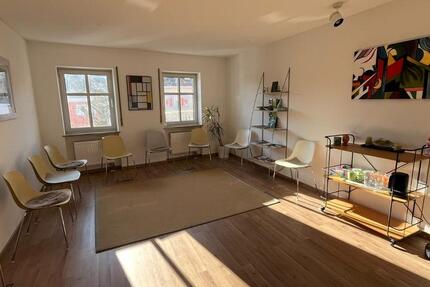 PraxisBüroräume mit Lift in Landau a.d. Isar zimmer