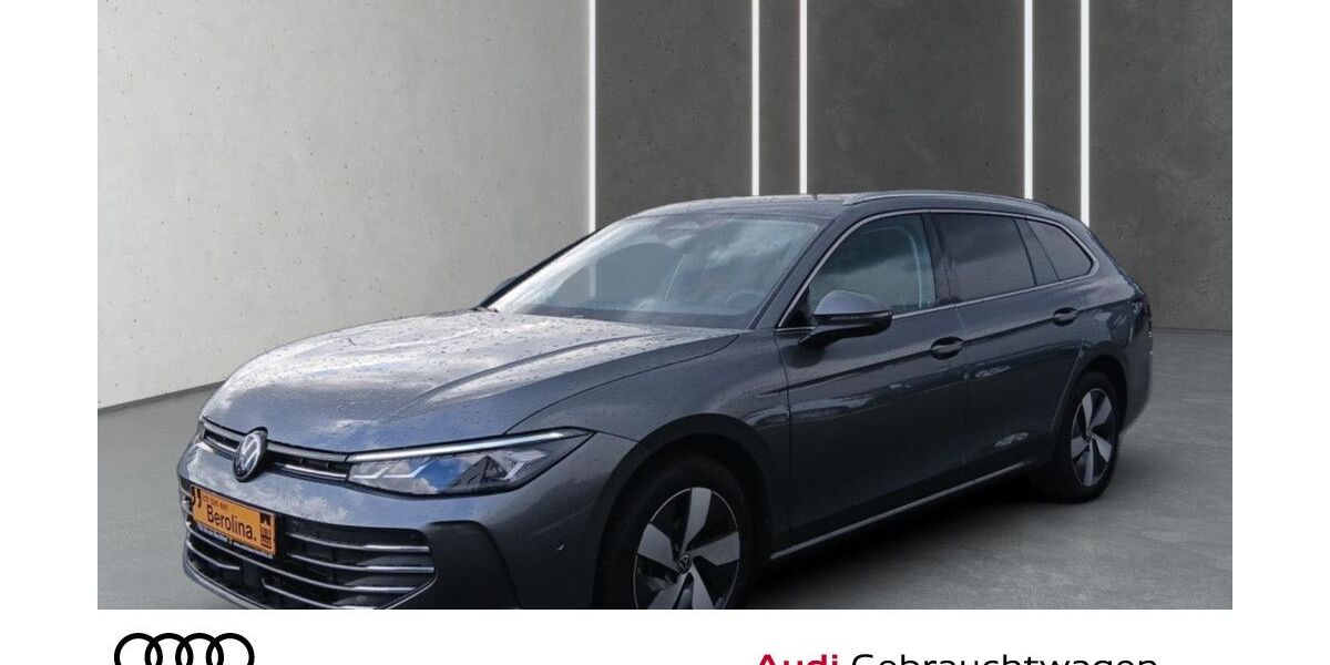 VW Passat Variant 7.676 km 29.888 &euro; Berlin 13581