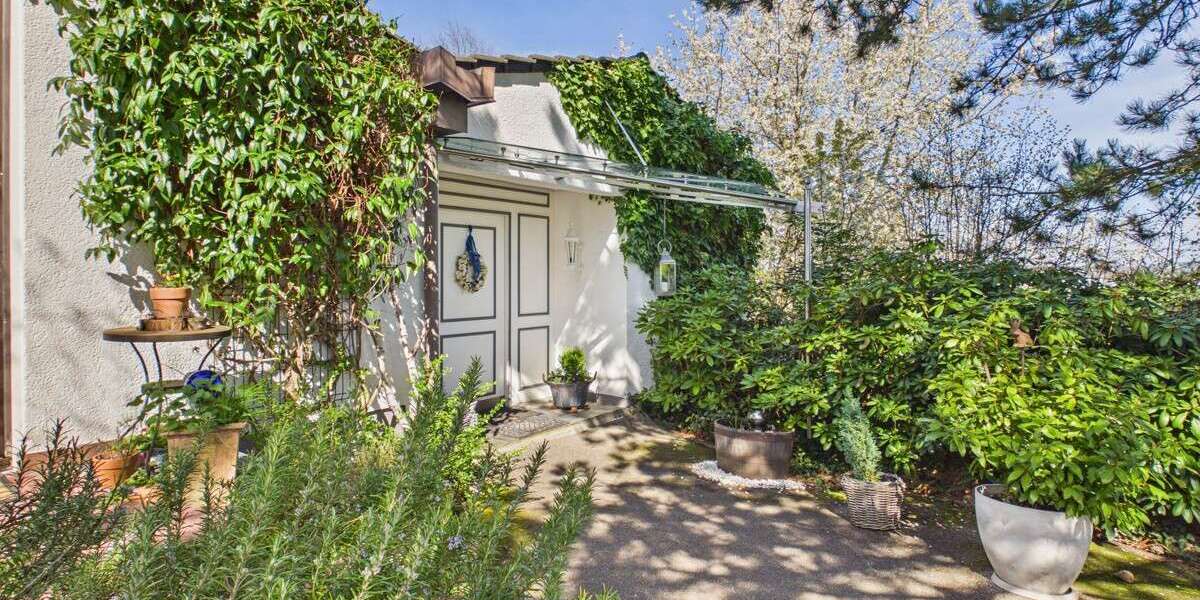 Einfamilienhaus Balingen-Engstlatt Engstlatt - 8 Zimmer, 377 m&sup2;, 1.047.000&euro; | Angebot:26402333