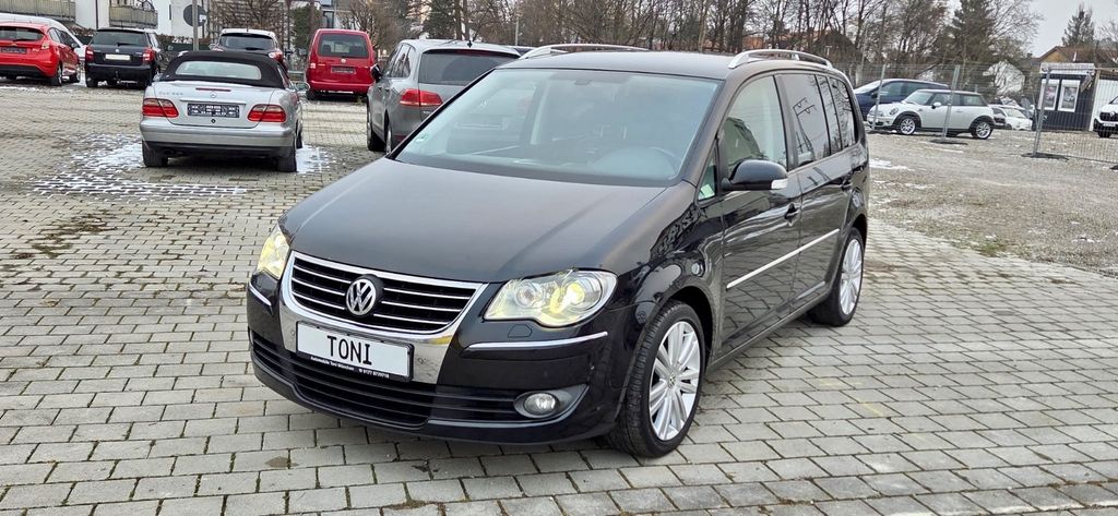 VW Touran 386.000 km 3.990 &euro; München 81243