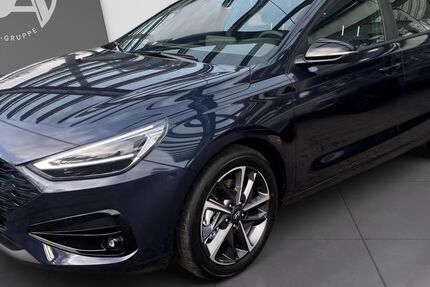 Hyundai i30 2.000 km 28.490 &euro; Oldenburg 26135