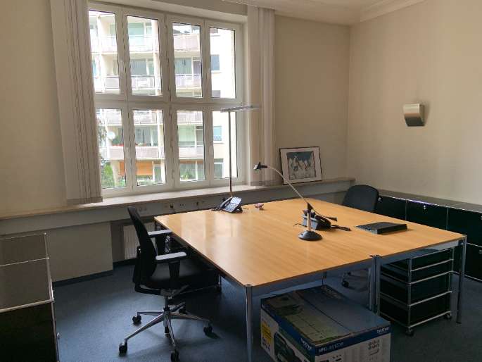 Büro in Nürnberg 825 € 38 m²