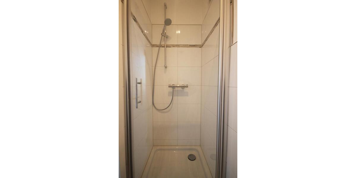 Etagenwohnung Augsburg Oberhausen - 2 Zimmer, 46 m&sup2;, 975&euro; | Angebot:26225320