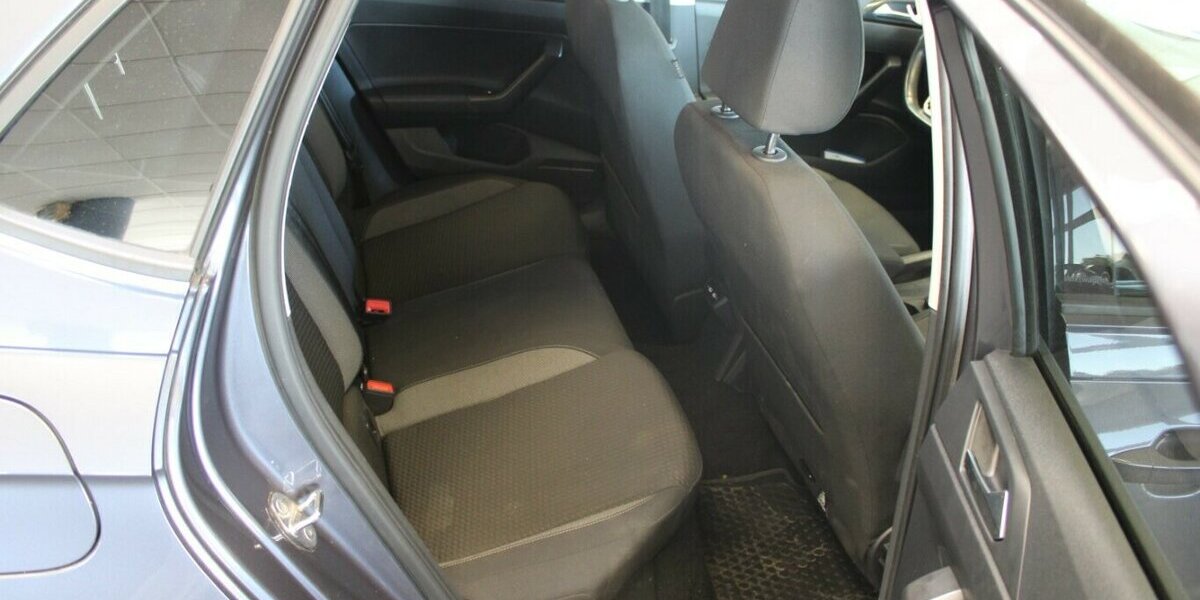 VW Polo 1.0 TSI OPF DSG Life 122.500 km 14.480 &euro; Euskirchen 53881