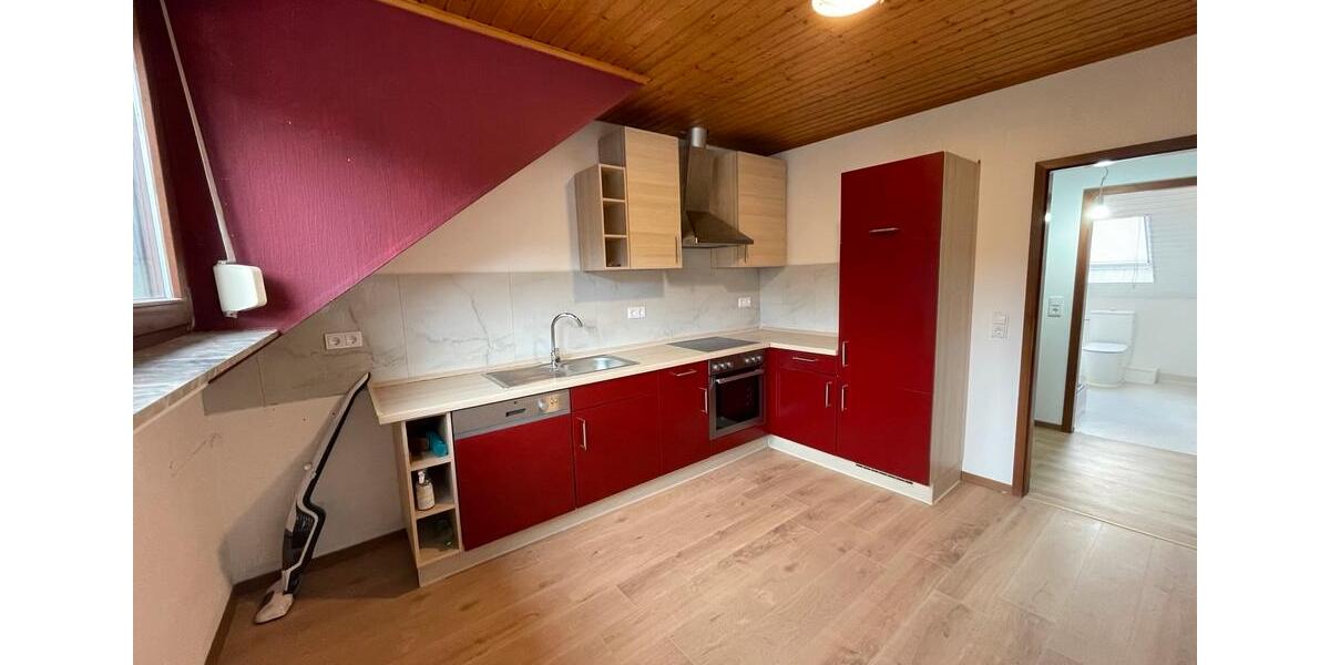 Dachgeschosswohnung 2 zimmer