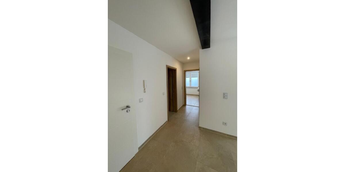 Erdgeschoßwohnung Kaiserslautern Bahnheim - 2.5 Zimmer, 106 m&sup2;, 1.490&euro; | Angebot:25382131