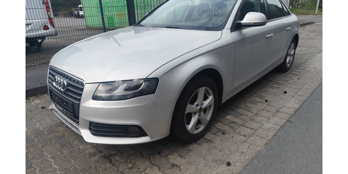Audi A4 199.999 km 3.500 &euro; Augustdorf 32832