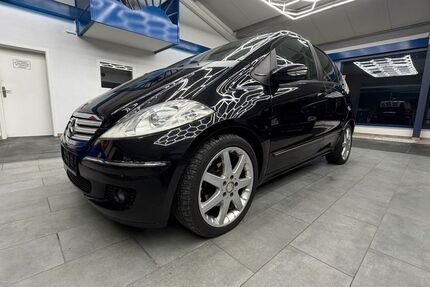 Mercedes-Benz A 180 215.000 km 2.990 &euro; Kirchham 94148