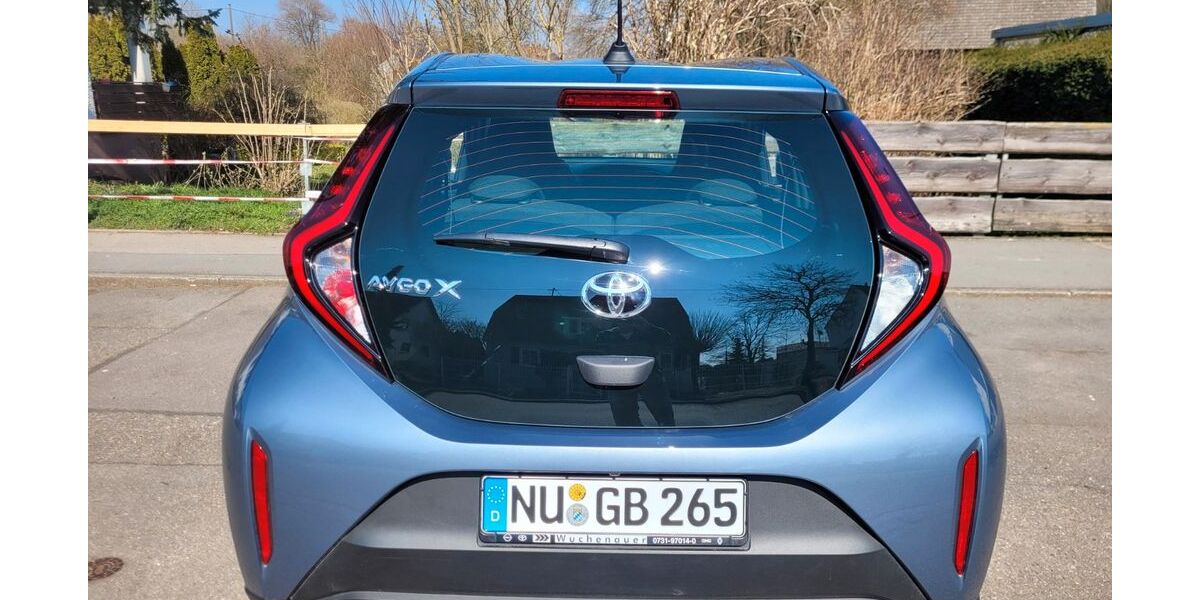 Toyota Aygo (X) 14.900 km 16.500 &euro; Nersingen 89278