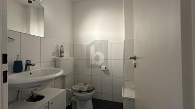 MODERNISIERT, FLEXIBEL NUTZBAR UND ENERGIEEFFIZIENT - Gewerbeobjekt Denzlingen | Angebot:25213872