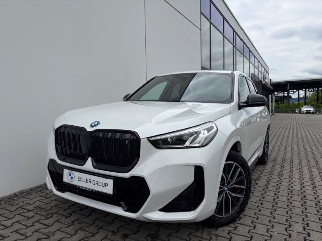 BMW iX1 43.896 km 36.899 &euro; Kaiserslautern 67663