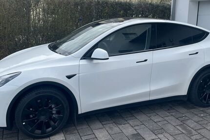 Tesla Model Y 38.100 km 33.900 &euro; Bodenkirchen 84155