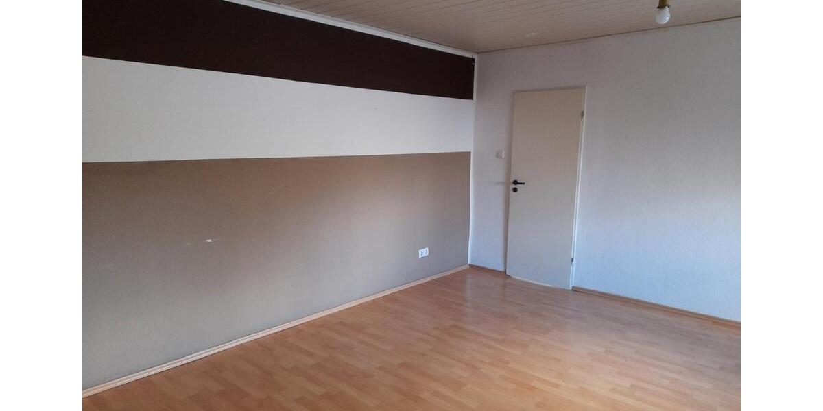 Etagenwohnung Papenburg - 6 Zimmer, 180 m&sup2;, 950&euro; | Angebot:26406040