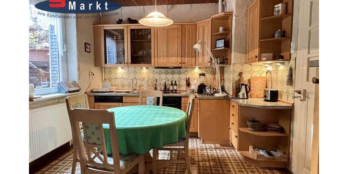 Einfamilienhaus Hille Eickhorst - 8 Zimmer, 196 m&sup2;, 149.000&euro; | Angebot:24723029