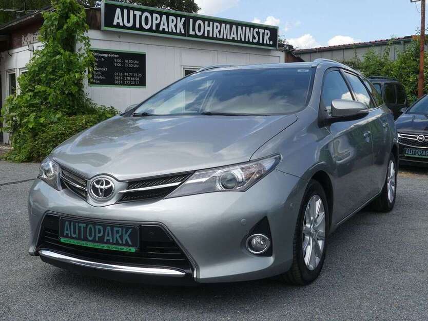 Auris