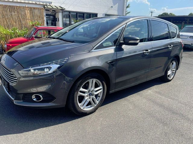 Ford S-Max 150.000 km 13.990 &euro; Bonn 53227