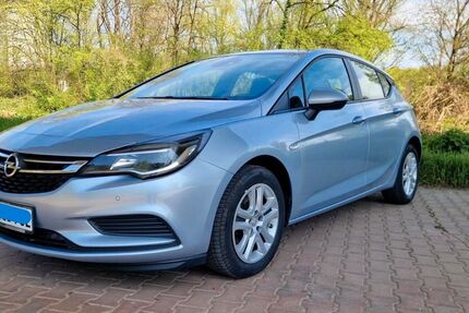 Opel Astra 88.000 km 5.300 &euro; MOSBACH 74821