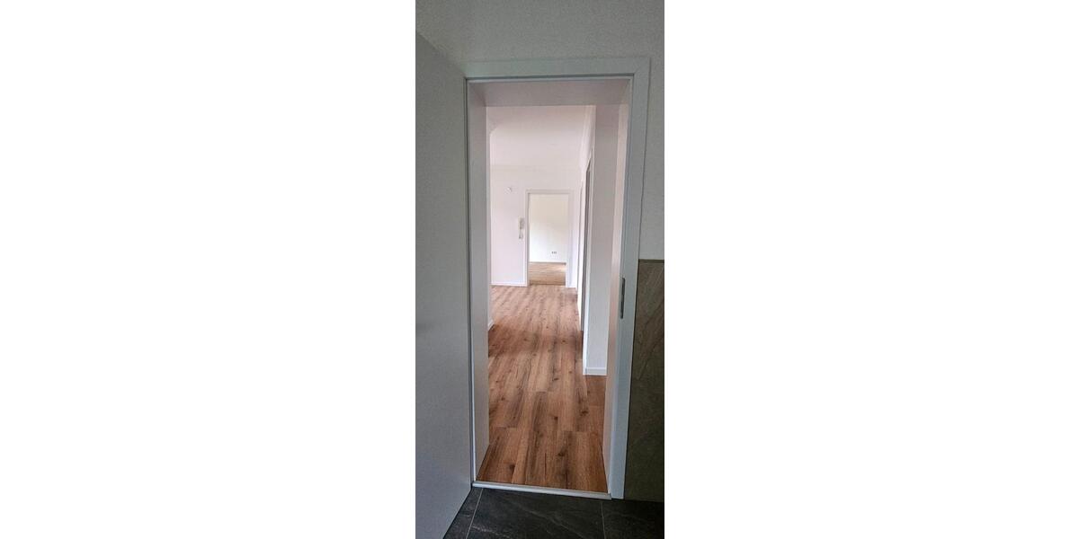 Erdgeschoßwohnung Dillenburg Manderbach - 2 Zimmer, 90 m&sup2;, 217.000&euro; | Angebot:26844349