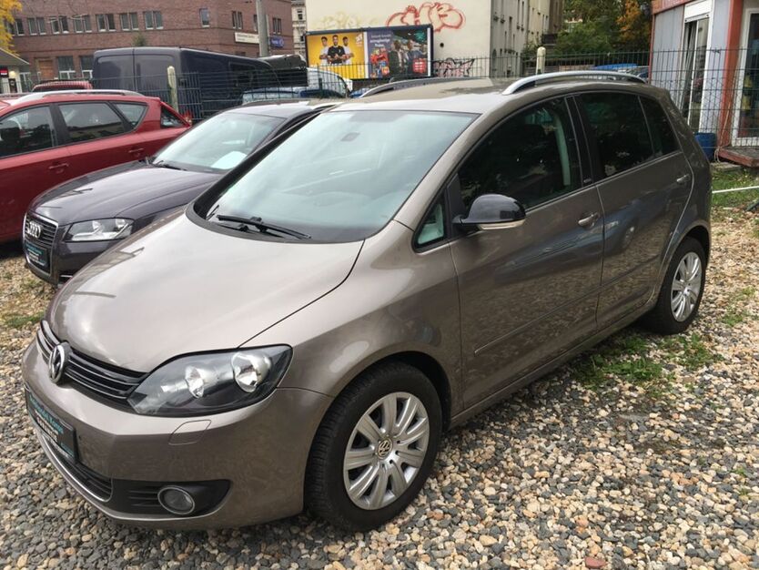 VW Golf 106.435 km 8.590 € leipzig 04155