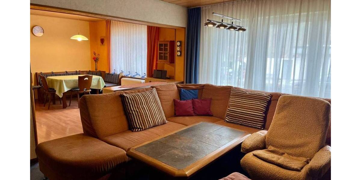 Doppelhaushälfte Künzelsau Kocherstetten - 7 Zimmer, 200 m&sup2;, 290.000&euro; | Angebot:25701390