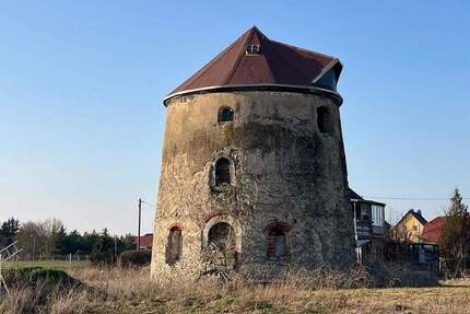 Historische & denkmalgeschütze ehemalige Windmühle - Einfamilienhaus-Windmühle bei Großenhain 5 zimmer