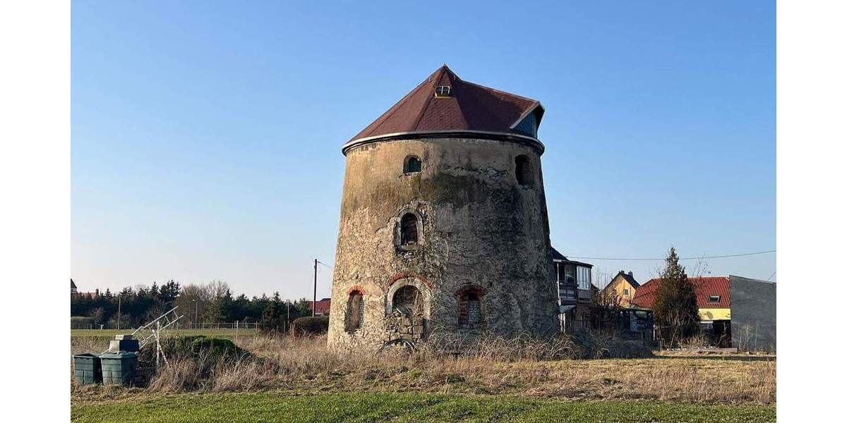 Historische & denkmalgeschütze ehemalige Windmühle - Einfamilienhaus-Windmühle bei Großenhain 5 zimmer