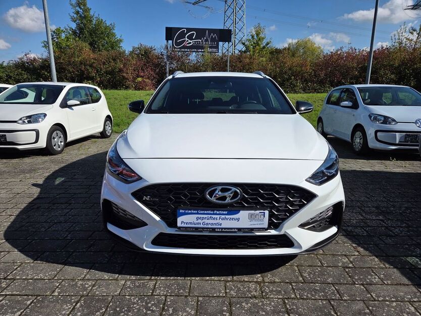 Hyundai i30 27.755 km 19.890 € Limburg 65553