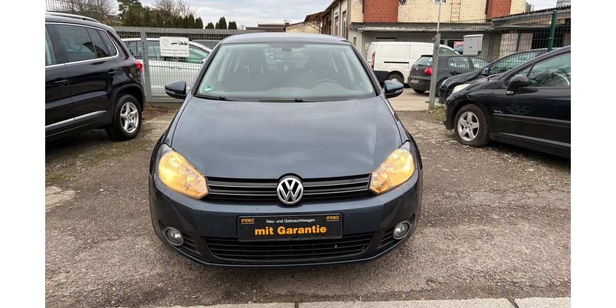 VW Golf 128.141 km 7.300 &euro; Berlin 12309