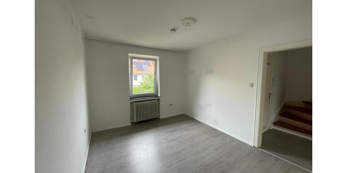 Reihenhaus Hannover Bothfeld-Vahrenheide - 6 Zimmer, 100 m&sup2;, 449.000&euro; | Angebot:27299110