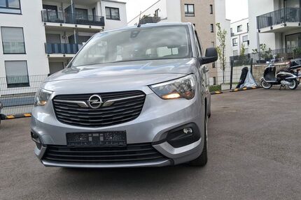Opel Combo Life 189.000 km 8.100 &euro; Solingen 42697