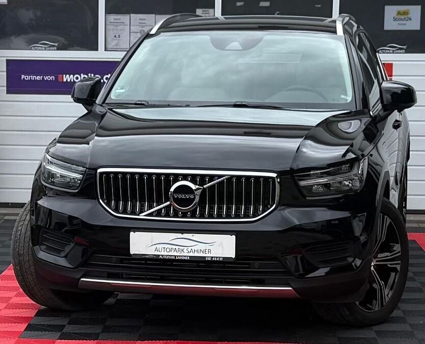 Volvo XC40 32.000 km 29.649 € VÖHRINGEN (LANDKREIS ROTTWEIL BEI STUTTGART) 72189