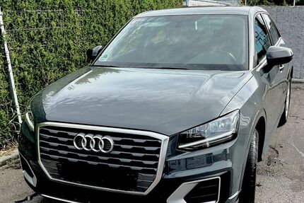 Audi Q2 102.000 km 12.950 &euro; Tettnang 88069